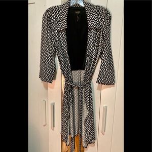 Laundry by Shelli Segal true wrap dress